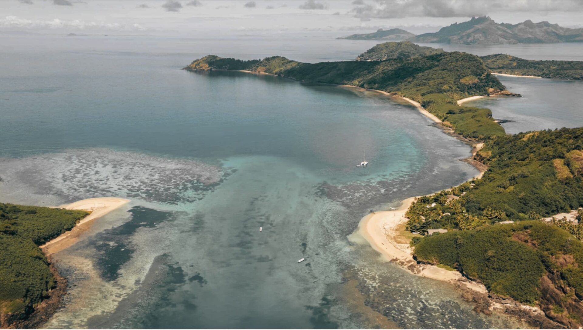 Discover the ultimate Fiji & New Zealand Travel Itinerary—two weeks of culture, cuisine, and coastal adventure designed for luxury and leisure.